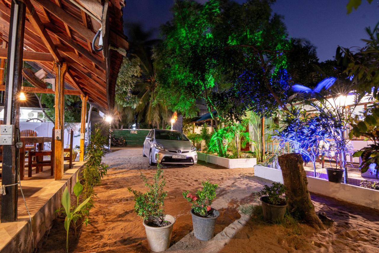 Comfort Beach Hotel Arugam Bay Exterior foto