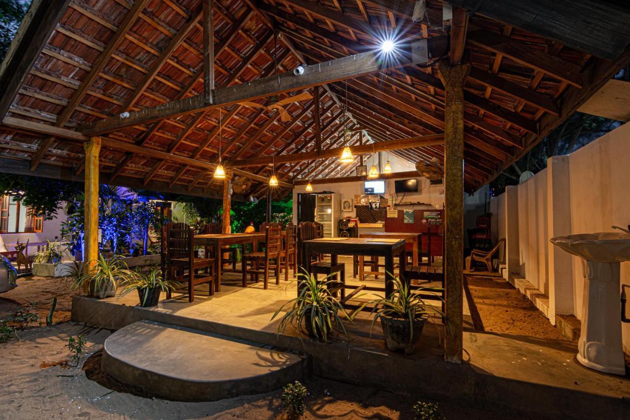 Comfort Beach Hotel Arugam Bay Exterior foto