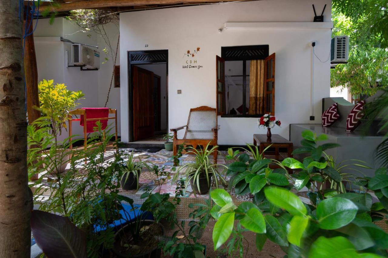 Comfort Beach Hotel Arugam Bay Exterior foto