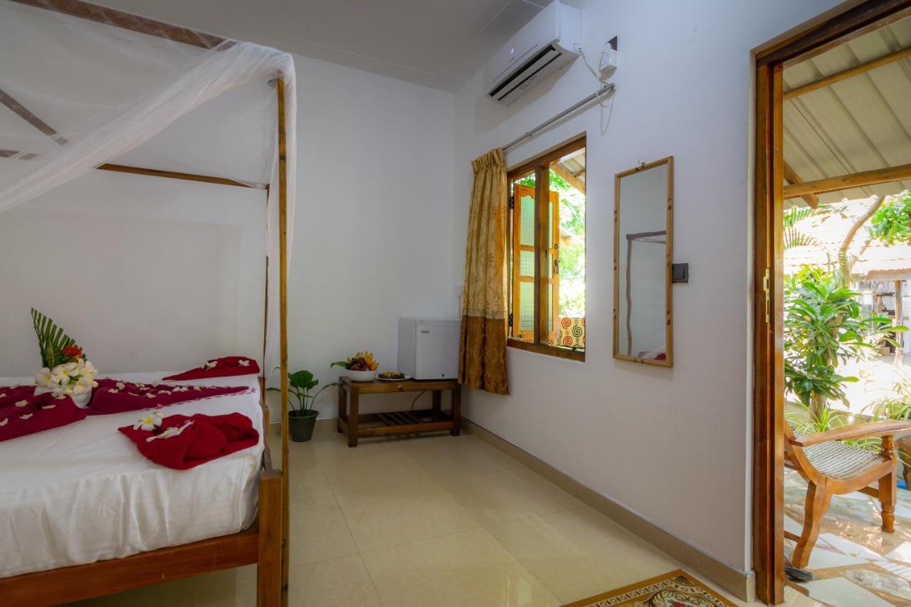 Comfort Beach Hotel Arugam Bay Exterior foto