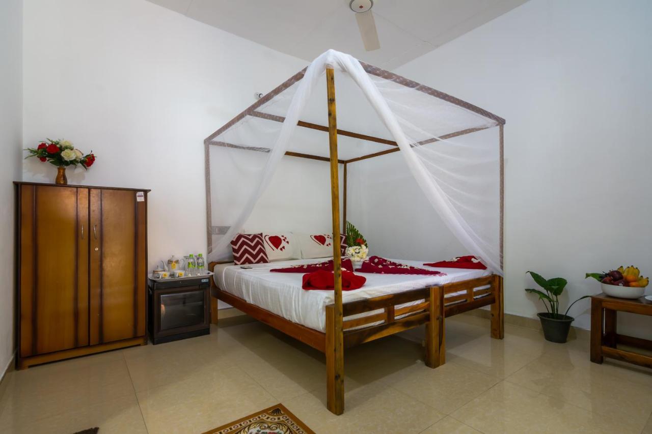 Comfort Beach Hotel Arugam Bay Exterior foto